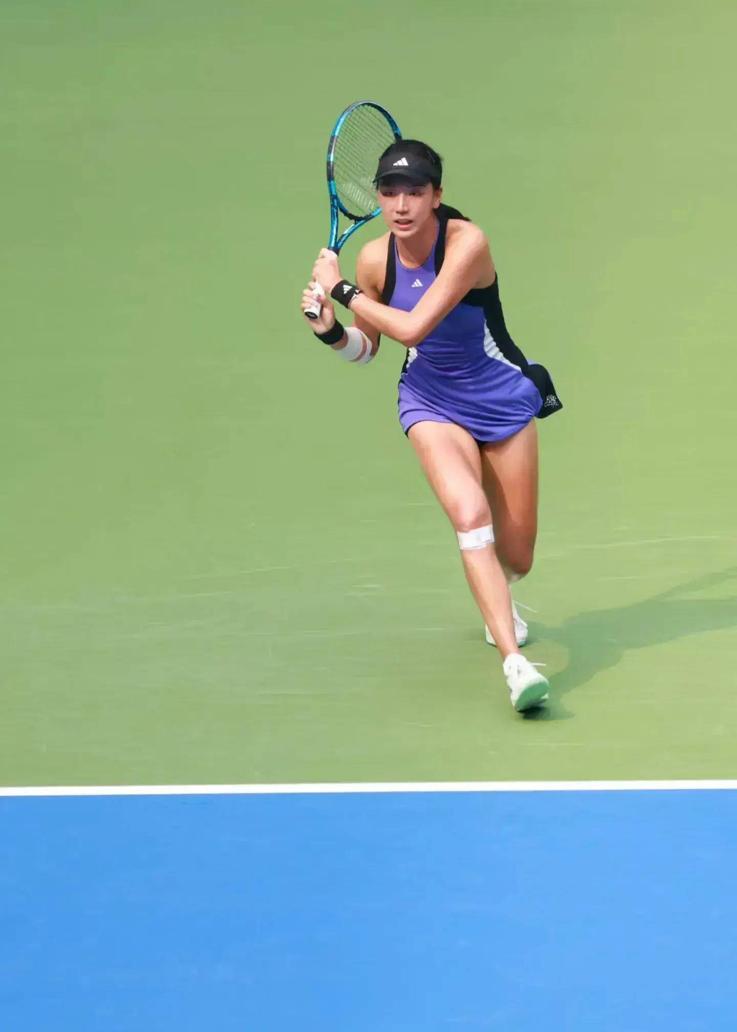 任队长的足 任队长的足