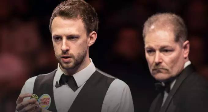 更应看到他 更应看到他