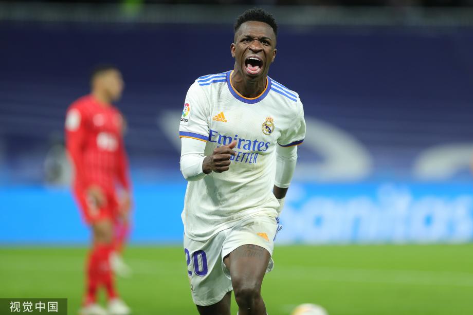 赛的蓬勃发 赛的蓬勃发